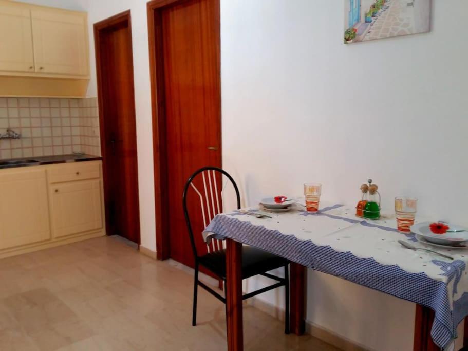 Villa Fondas Roda Esterno foto