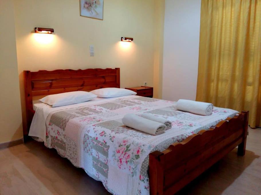 Villa Fondas Roda Esterno foto
