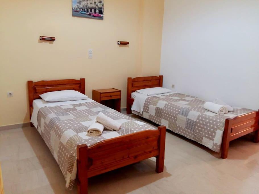 Villa Fondas Roda Esterno foto